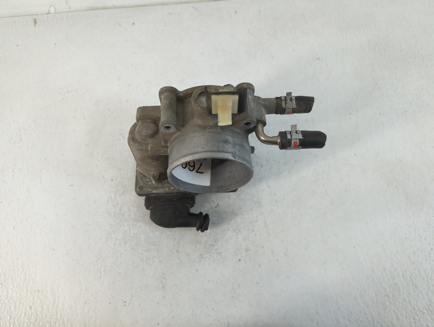 2012-2017 Toyota Camry Throttle Body P/N:22030-0V010 Fits Fits 2012 2013 2014 2015 2016 2017 2018 2019 2020 2021 OEM Used Au
