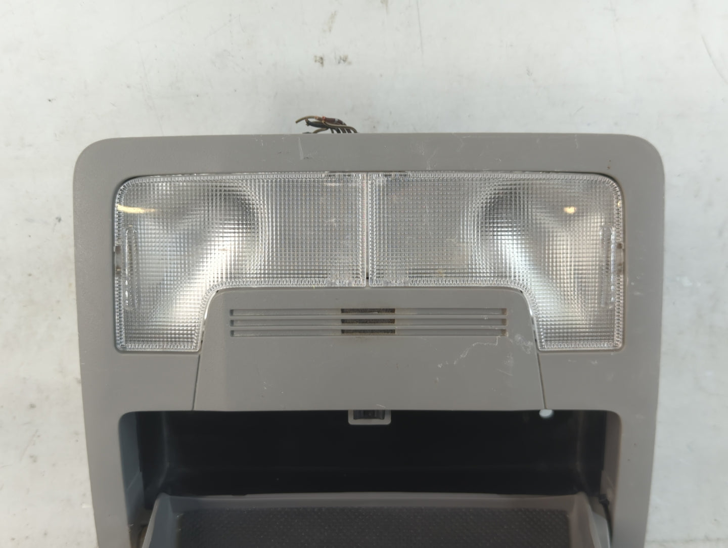 2012 Toyota Camry Overhead Roof Console - Oemusedautoparts1.com