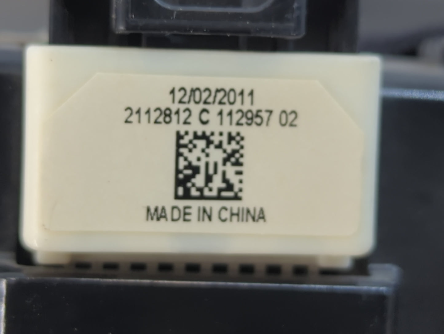 2012 Toyota Camry Overhead Roof Console - Oemusedautoparts1.com