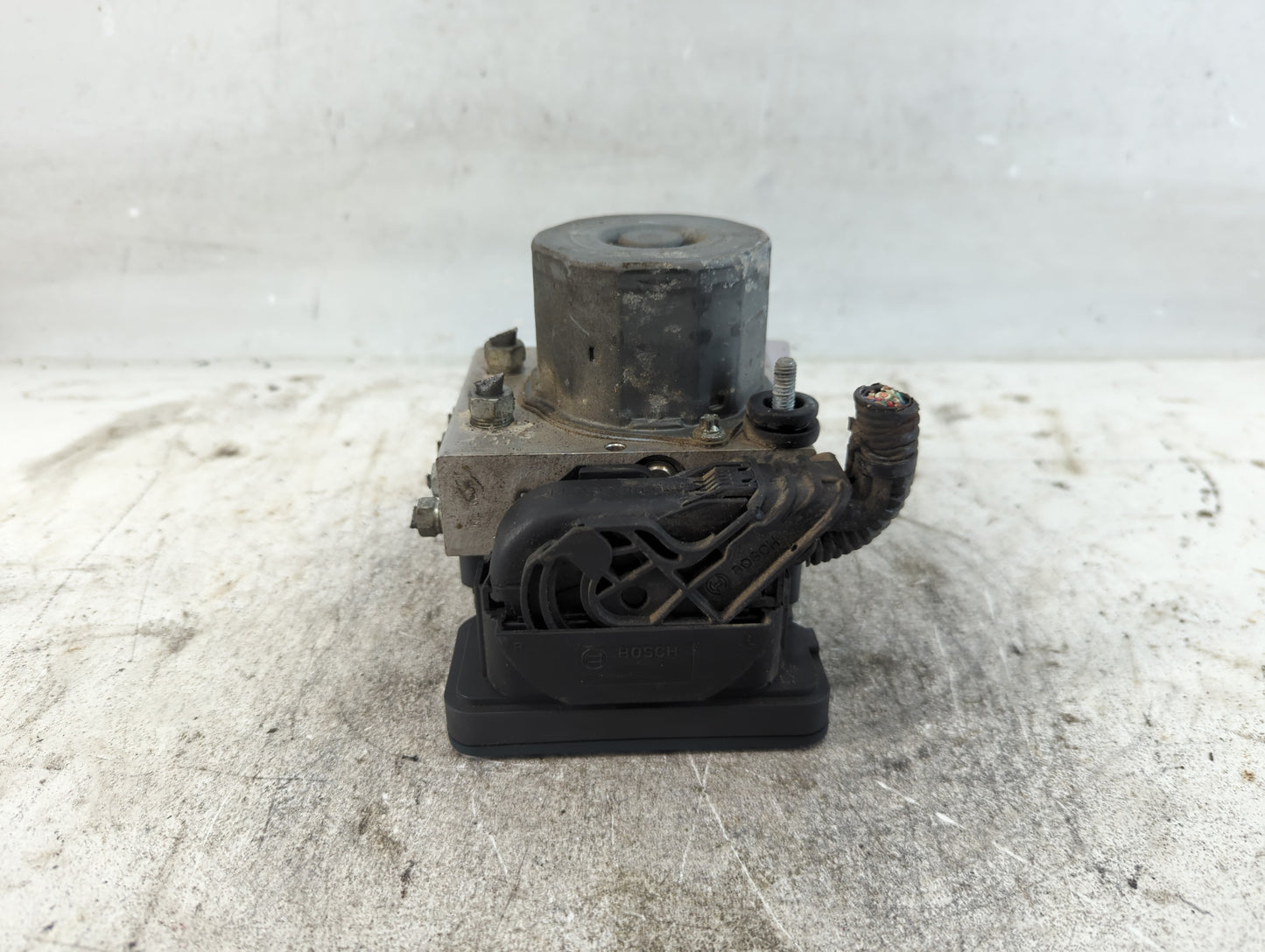 2012 Toyota Camry ABS Pump Control Module Replacement P/N:44540-06080 44540-06150, 44540-06440 Fits OEM Used Auto Parts - Oe