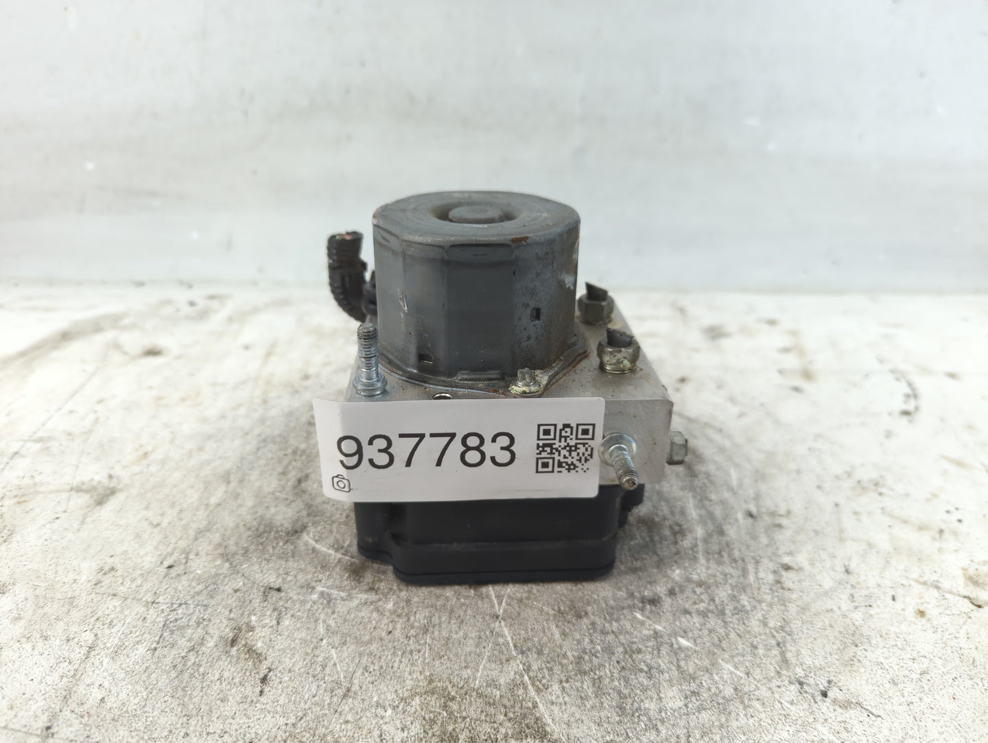 2012 Toyota Camry ABS Pump Control Module Replacement P/N:44540-06080 44540-06150, 44540-06440 Fits OEM Used Auto Parts - Oe