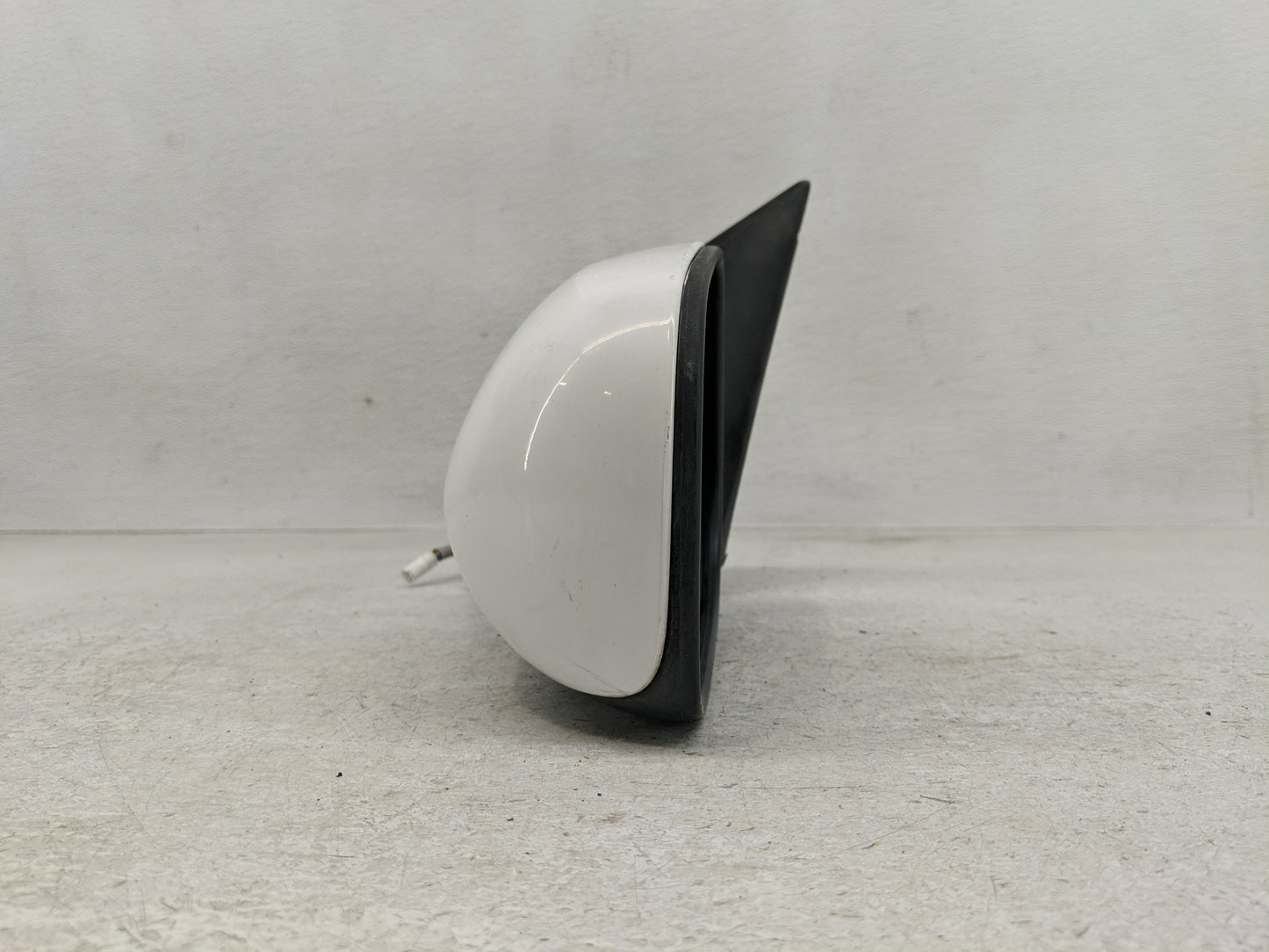 2009-2013 Toyota Corolla Driver Side View Mirror - Left Door Mirror OEM Used - Oemusedautoparts1.com