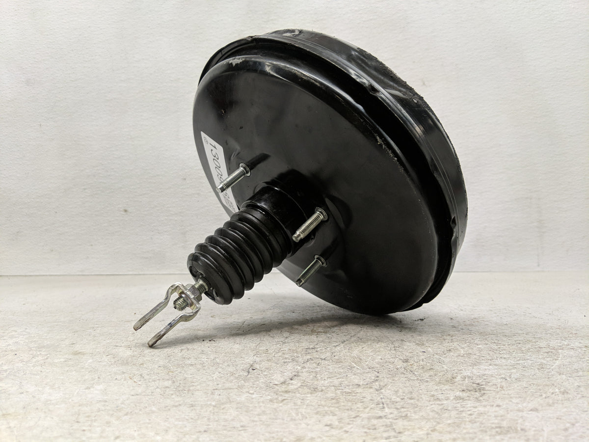 2009-2013 Toyota Corolla Power Brake Booster Oem 1300908 - Oemusedautoparts1.com