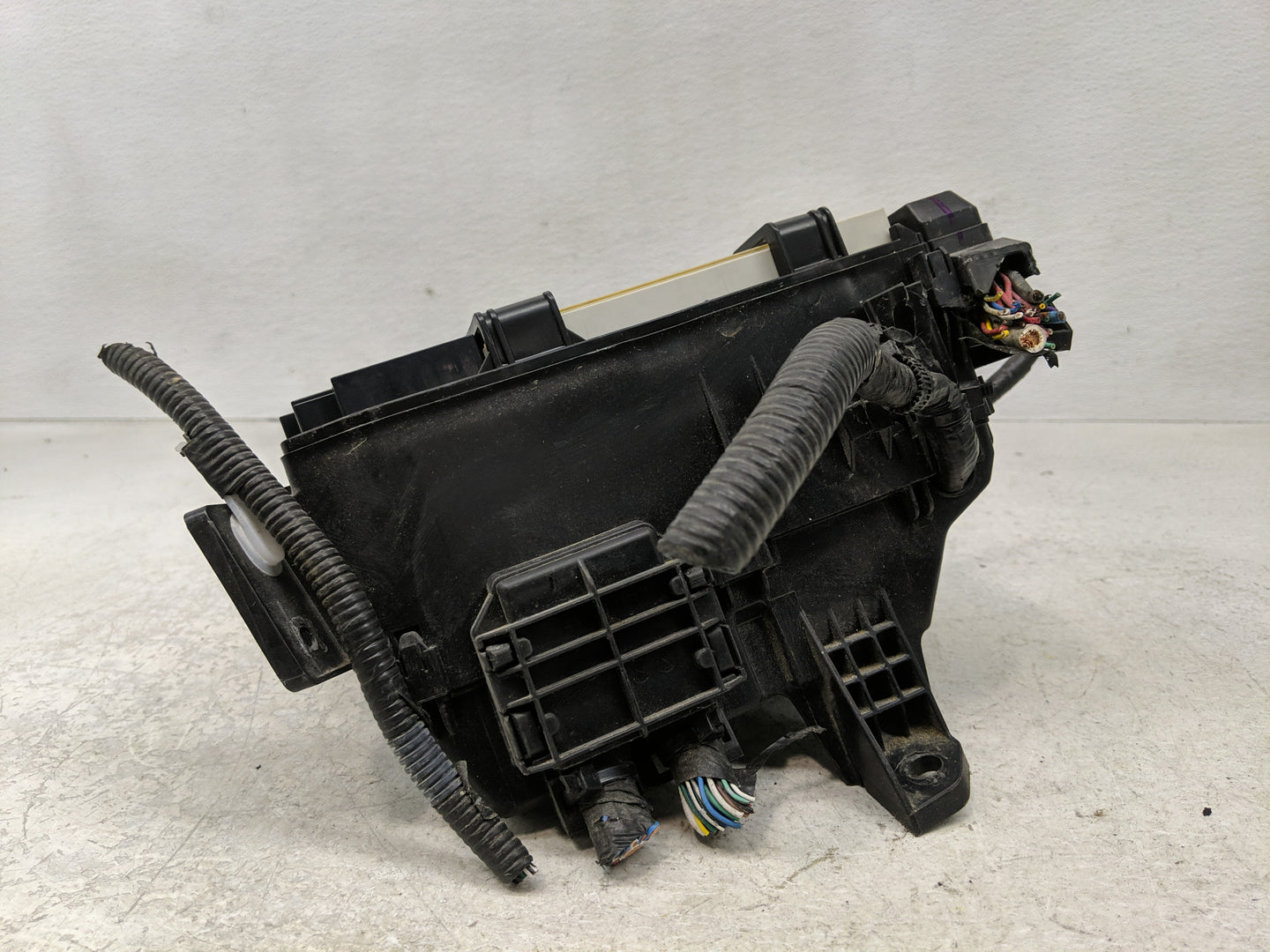 2009-2013 Toyota Corolla Fusebox Fuse Box Panel Relay Module P/N:82662-02270 82662-12370 Fits Fits 2009 2010 2011 2012 2013 