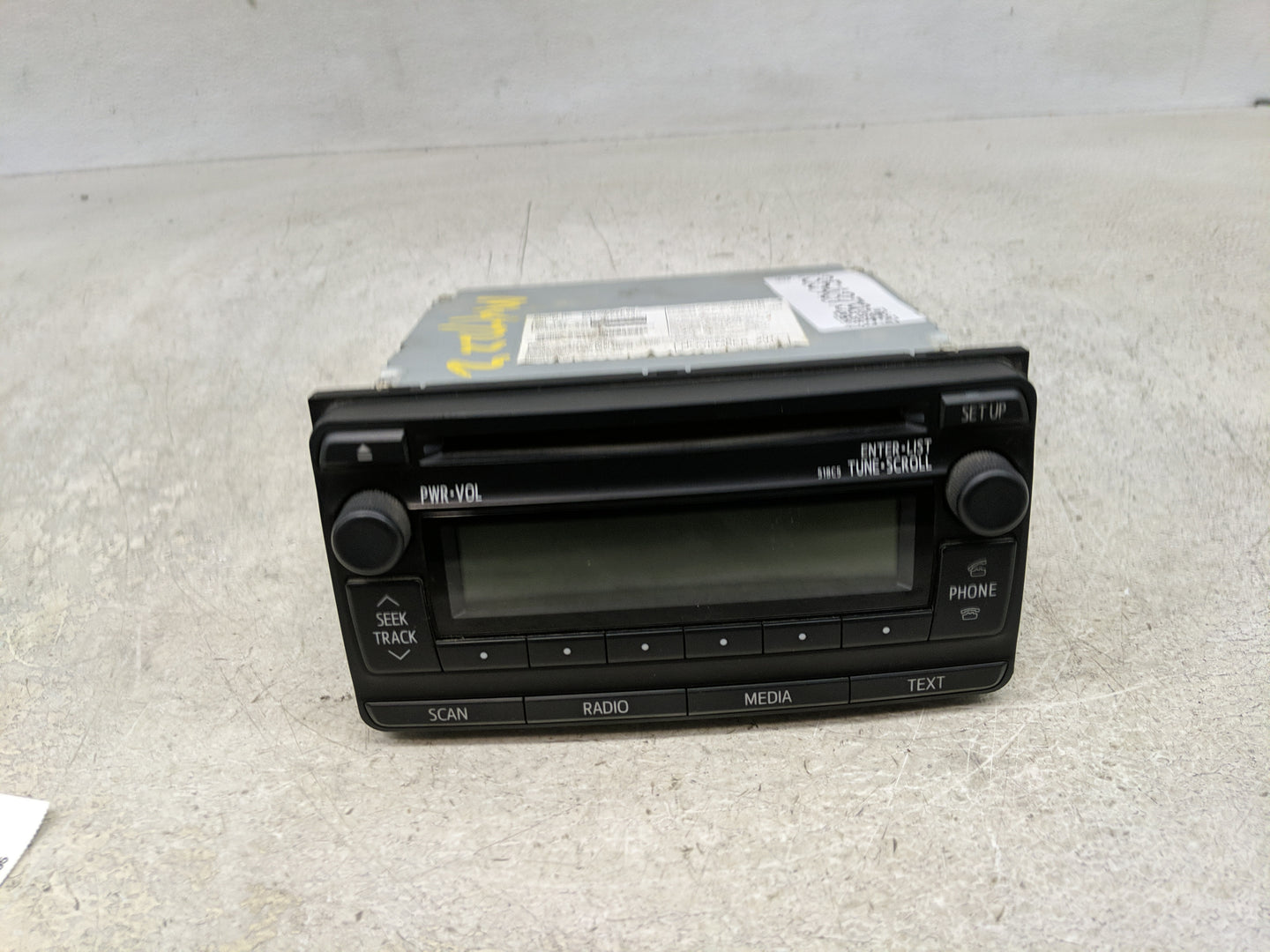 2012-2013 Toyota Corolla Radio AM FM Cd Player Receiver Replacement P/N:86120-02F90 Fits Fits 2012 2013 OEM Used Auto Parts 