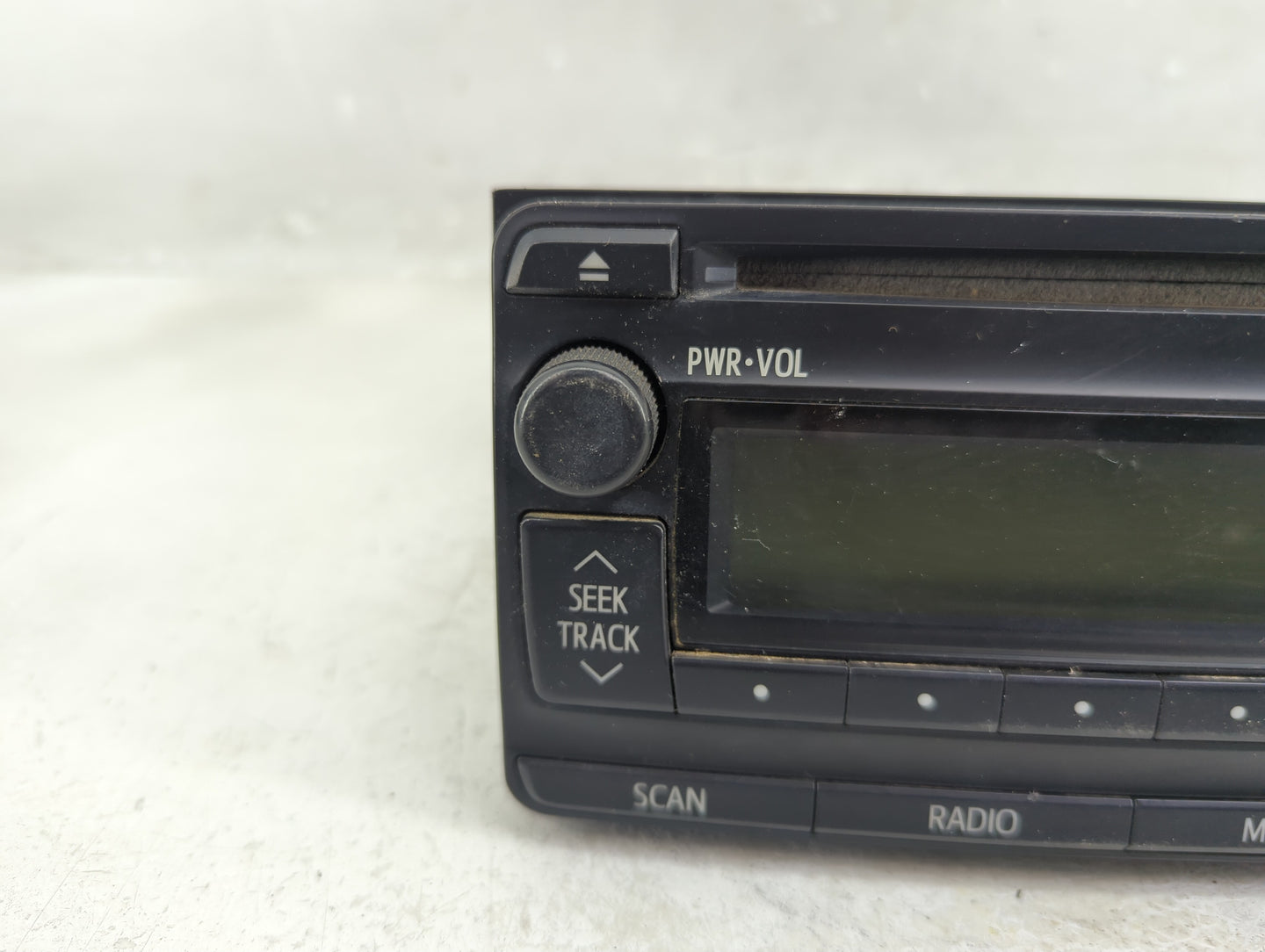 2012-2013 Toyota Corolla Radio AM FM Cd Player Receiver Replacement P/N:86120-02F90 Fits Fits 2012 2013 OEM Used Auto Parts 