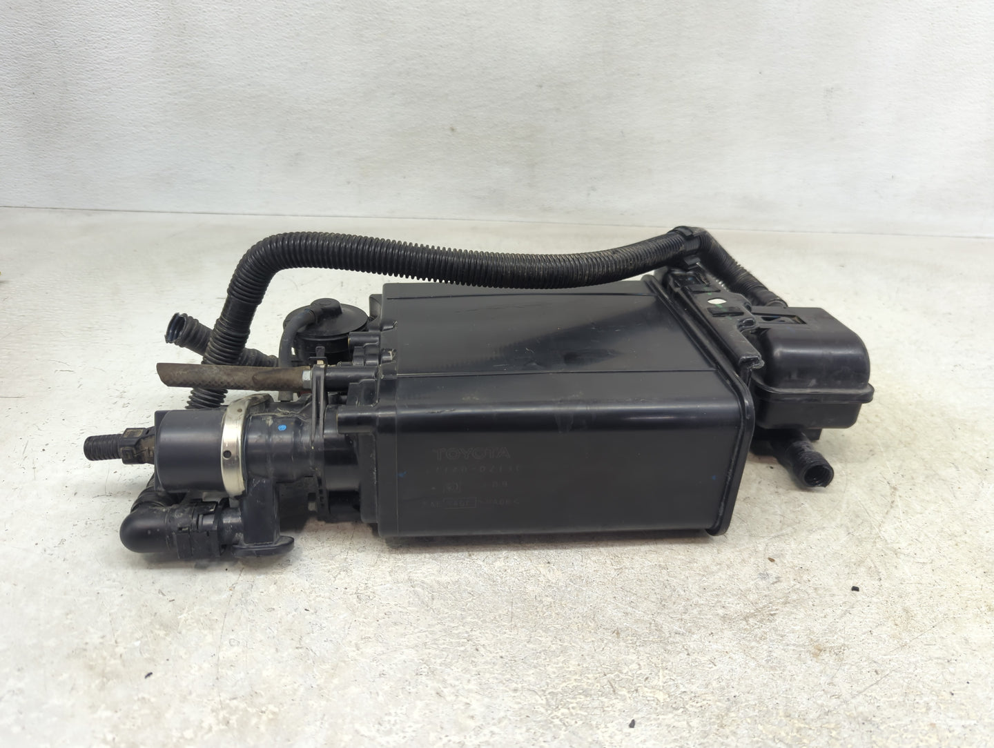 2012 Toyota Corolla Fuel Vapor Charcoal Canister - Oemusedautoparts1.com