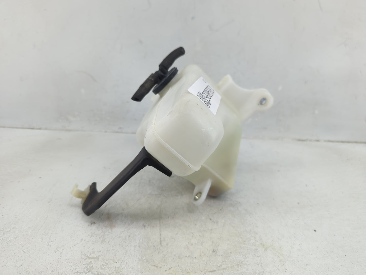 2009-2013 Toyota Corolla Windshield Washer Fluid Reservoir Bottle Oem - Oemusedautoparts1.com