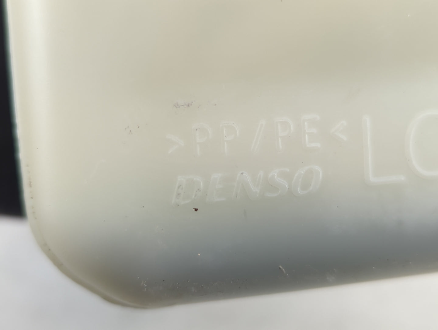 2009-2013 Toyota Corolla Windshield Washer Fluid Reservoir Bottle Oem - Oemusedautoparts1.com