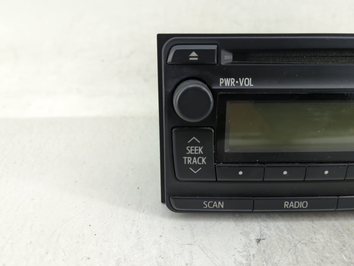 2012-2013 Toyota Corolla Radio AM FM Cd Player Receiver Replacement P/N:86120-02F90 Fits Fits 2012 2013 OEM Used Auto Parts 