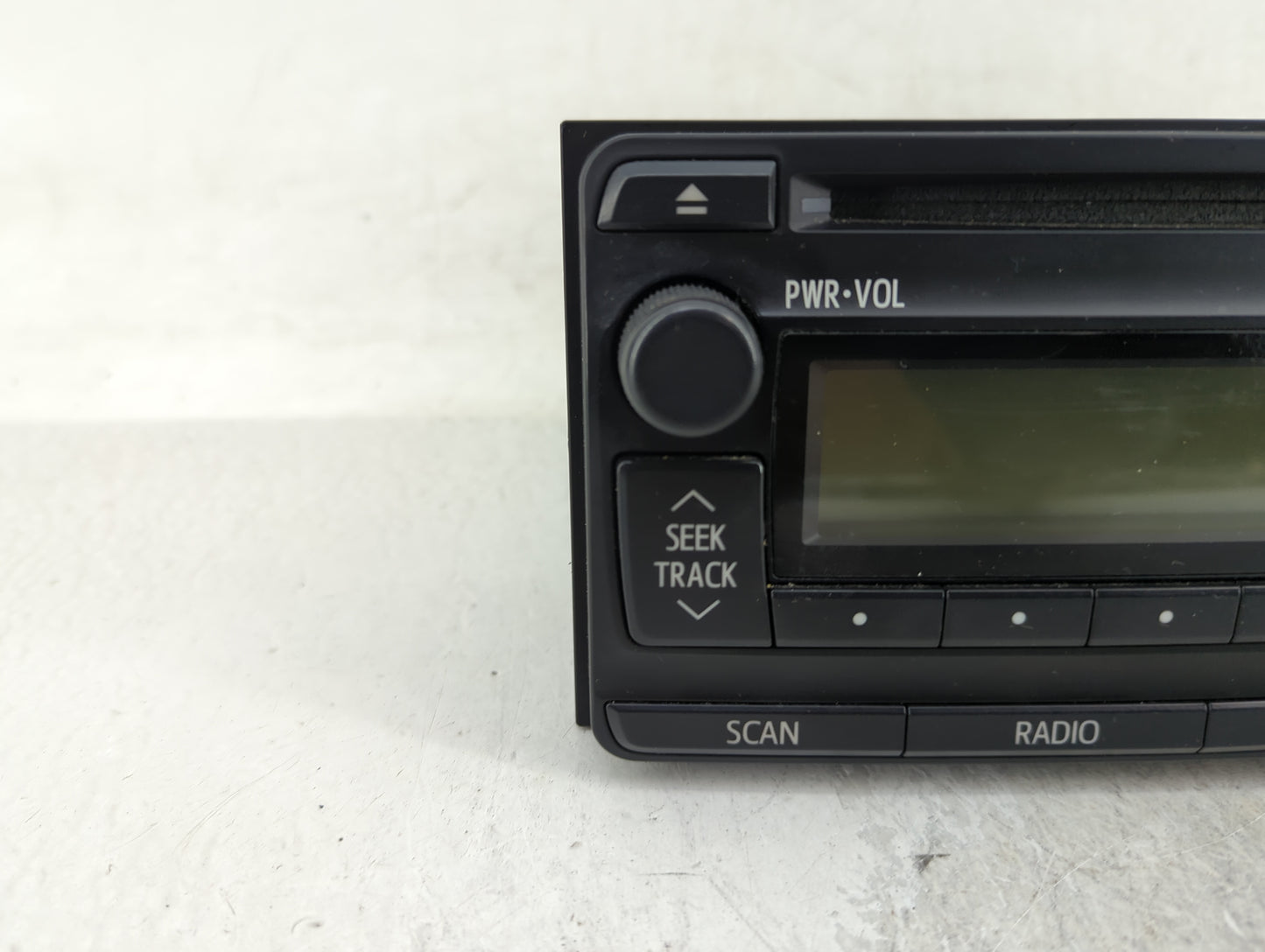 2012-2013 Toyota Corolla Radio AM FM Cd Player Receiver Replacement P/N:86120-02F90 Fits Fits 2012 2013 OEM Used Auto Parts 
