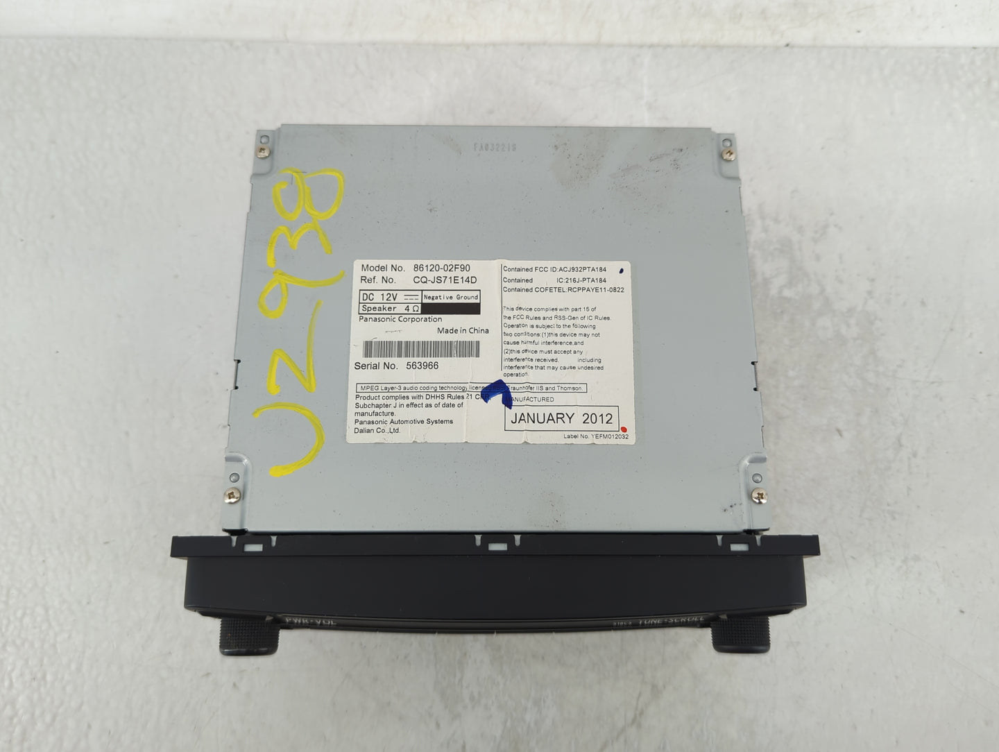 2012-2013 Toyota Corolla Radio AM FM Cd Player Receiver Replacement P/N:86120-02F90 Fits Fits 2012 2013 OEM Used Auto Parts 