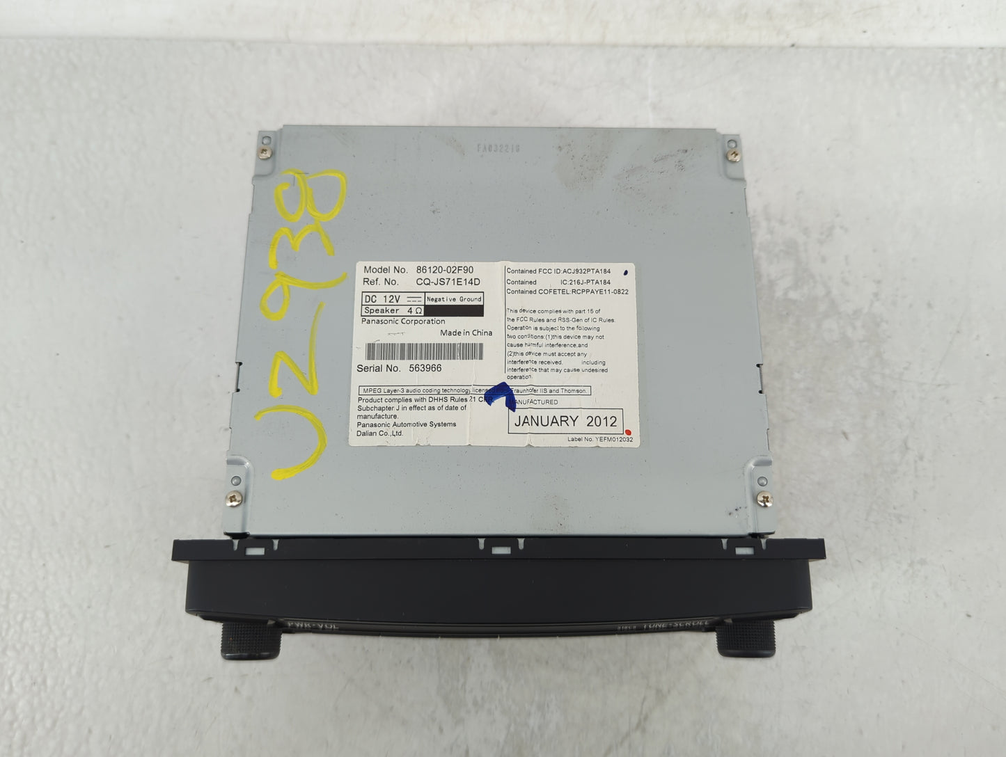 2012-2013 Toyota Corolla Radio AM FM Cd Player Receiver Replacement P/N:86120-02F90 Fits Fits 2012 2013 OEM Used Auto Parts 