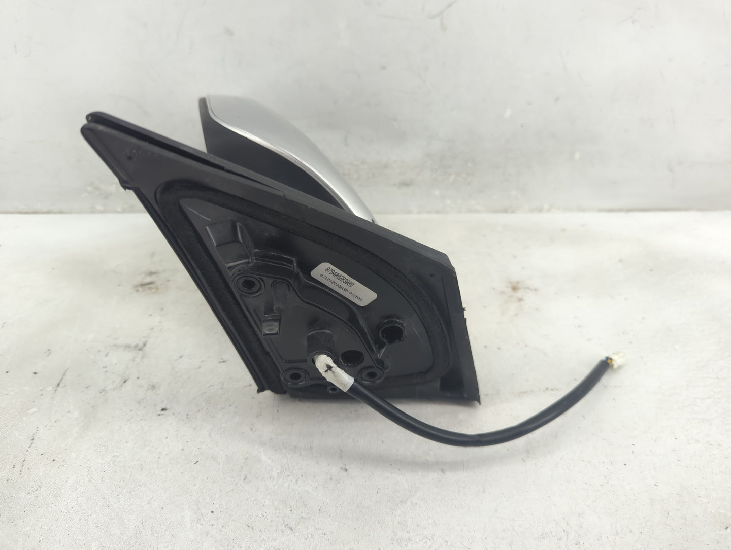 2009-2013 Toyota Corolla Driver Side View Mirror - Left Door Mirror OEM Used - Oemusedautoparts1.com
