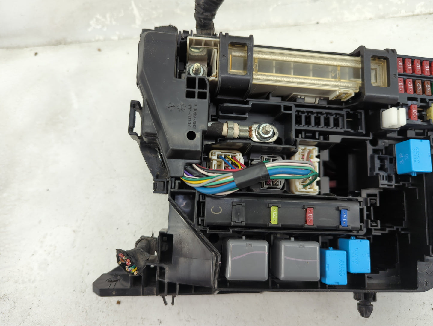 2009-2013 Toyota Corolla Fusebox Fuse Box Panel Relay Module P/N:82662-02270 Fits Fits 2009 2010 2011 2012 2013 2014 OEM Use