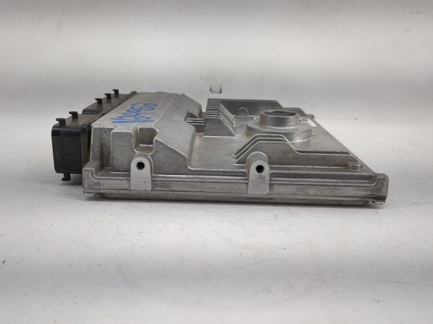 2012 Toyota Corolla PCM Engine Control Computer ECU ECM PCU OEM P/N:89661-0ZA40 28335782 Fits OEM Used Auto Parts - Oemuseda