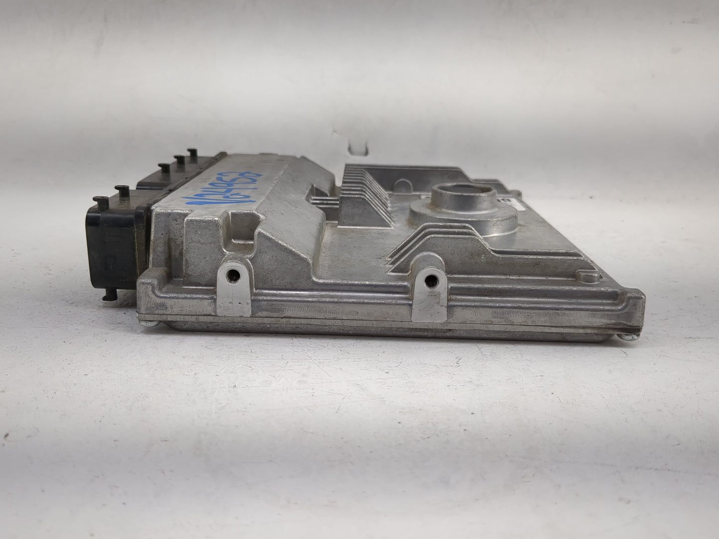 2012 Toyota Corolla PCM Engine Control Computer ECU ECM PCU OEM P/N:89661-0ZA40 28335782 Fits OEM Used Auto Parts - Oemuseda