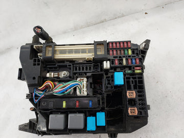 2009-2013 Toyota Corolla Fusebox Fuse Box Panel Relay Module P/N:82730-02620 9099 XB1 Fits Fits 2009 2010 2011 2012 2013 201