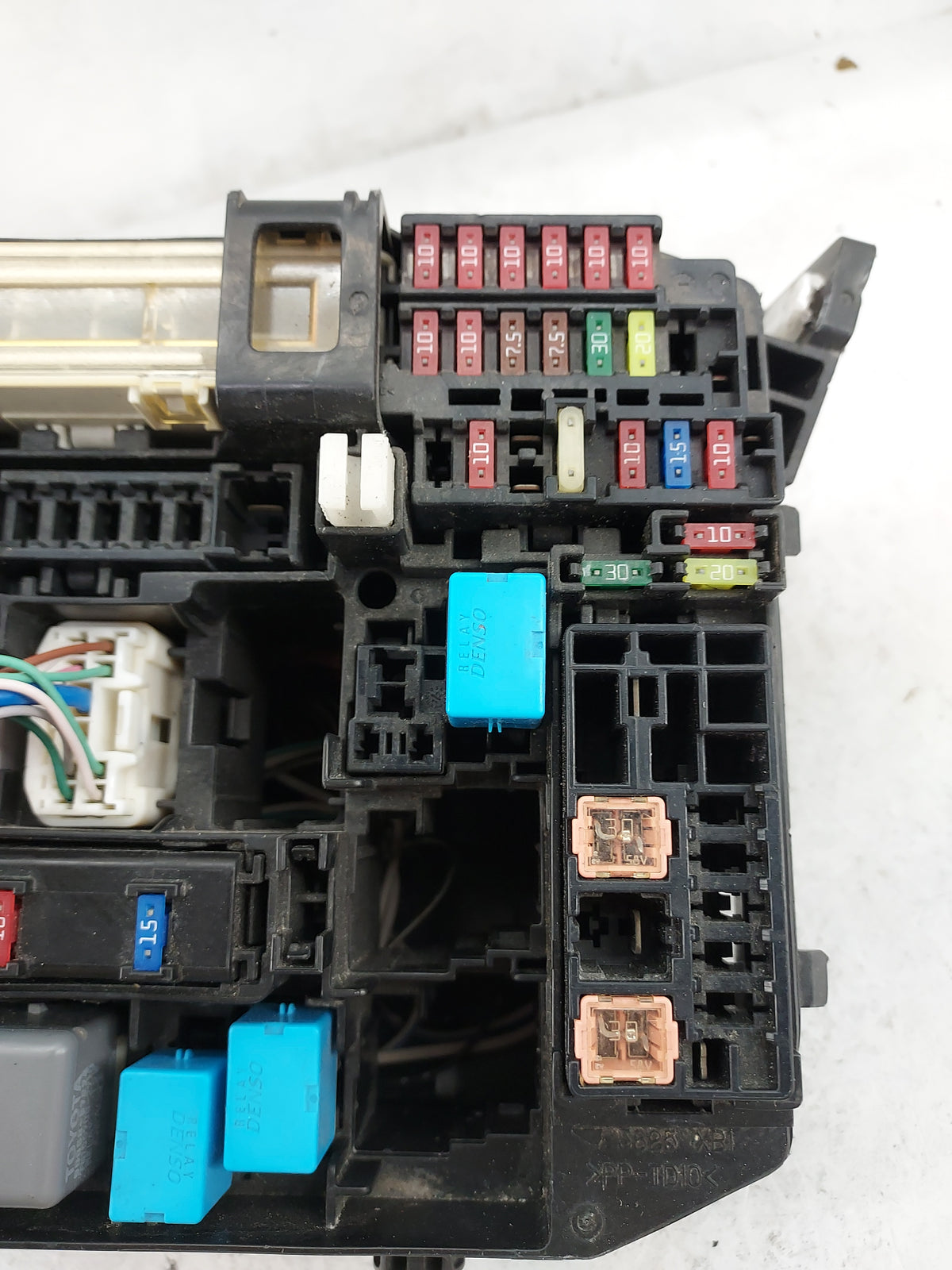 2009-2013 Toyota Corolla Fusebox Fuse Box Panel Relay Module P/N:82730-02620 9099 XB1 Fits Fits 2009 2010 2011 2012 2013 201