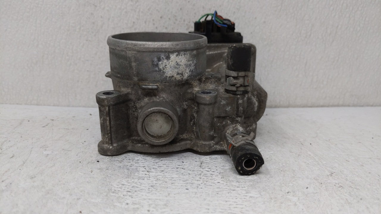 2011-2018 Toyota Corolla Throttle Body P/N:22030-0T080 Fits Fits 2011 2012 2013 2014 2015 2016 2017 2018 OEM Used Auto Parts