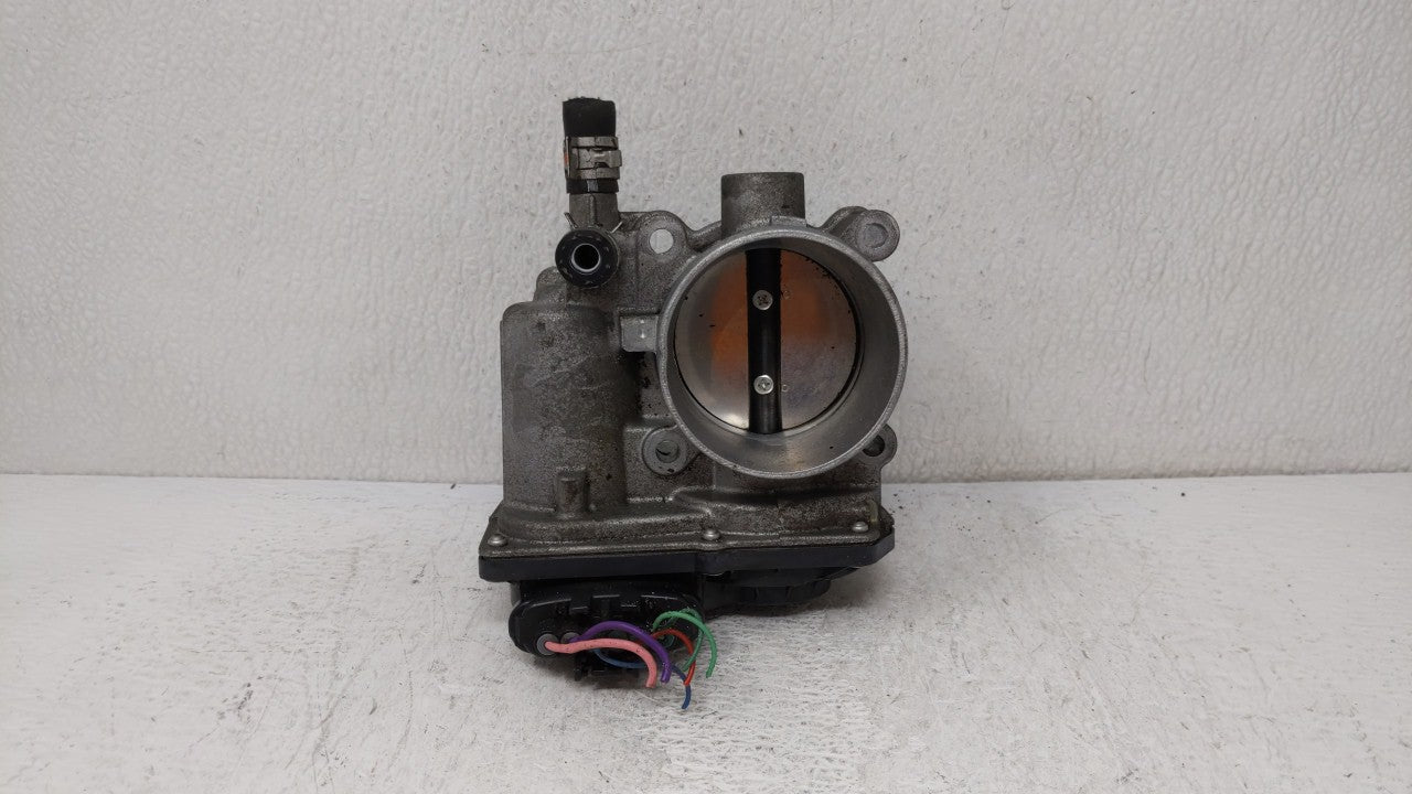 2011-2018 Toyota Corolla Throttle Body P/N:22030-0T080 Fits Fits 2011 2012 2013 2014 2015 2016 2017 2018 OEM Used Auto Parts
