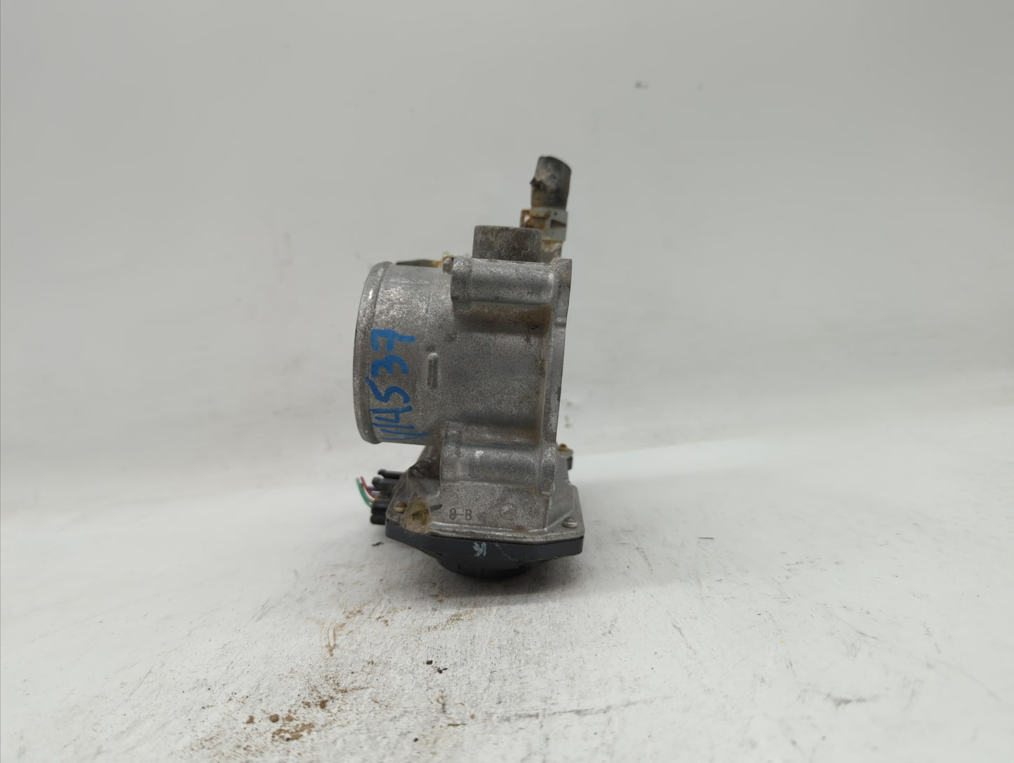 2011-2018 Toyota Corolla Throttle Body P/N:22030-0T080 Fits Fits 2011 2012 2013 2014 2015 2016 2017 2018 OEM Used Auto Parts