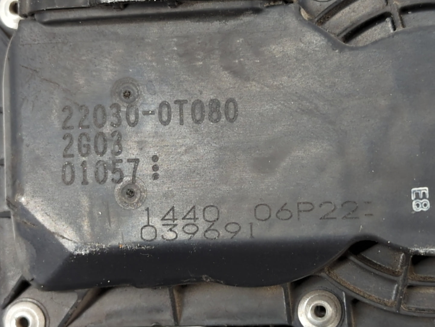 2011-2018 Toyota Corolla Throttle Body P/N:22030-0T080 Fits Fits 2011 2012 2013 2014 2015 2016 2017 2018 OEM Used Auto Parts