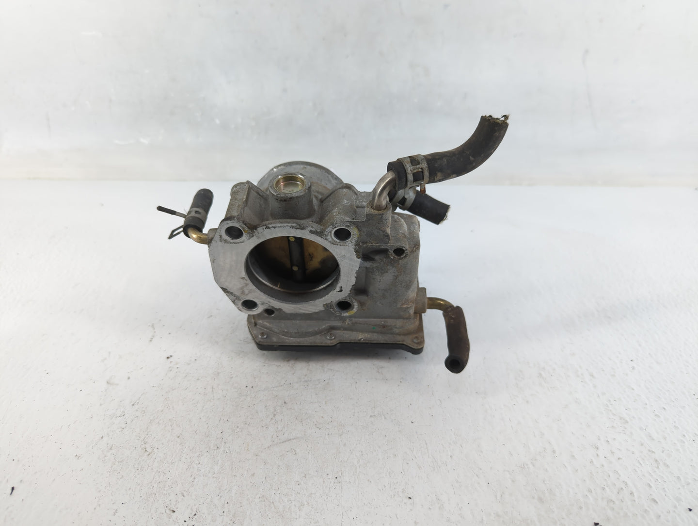2009-2012 Toyota Corolla Throttle Body P/N:22030-0H020 Fits Fits 2006 2007 2008 2009 2010 2011 2012 2013 2014 2015 OEM Used 