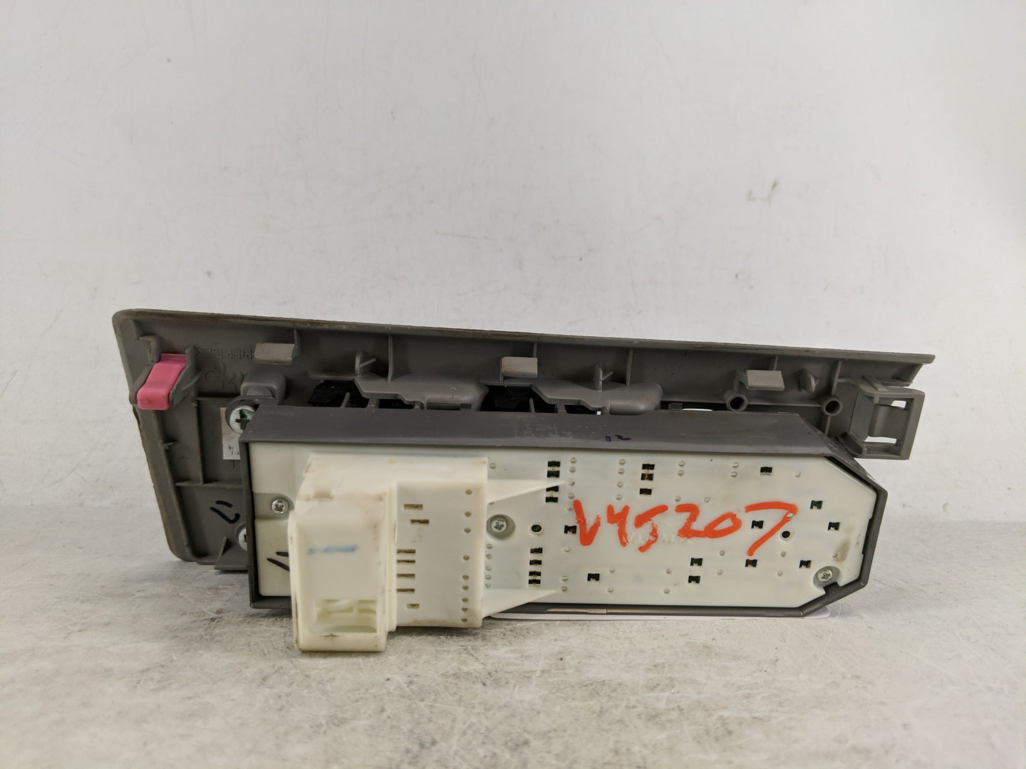 2008-2013 Toyota Highlander Master Power Window Switch Replacement Driver Side Left Fits OEM Used Auto Parts - Oemusedautopa