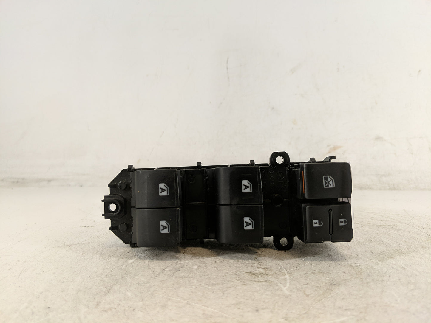 2008-2013 Toyota Highlander Master Power Window Switch Replacement Driver Side Left P/N:84040-33170 Fits OEM Used Auto Parts