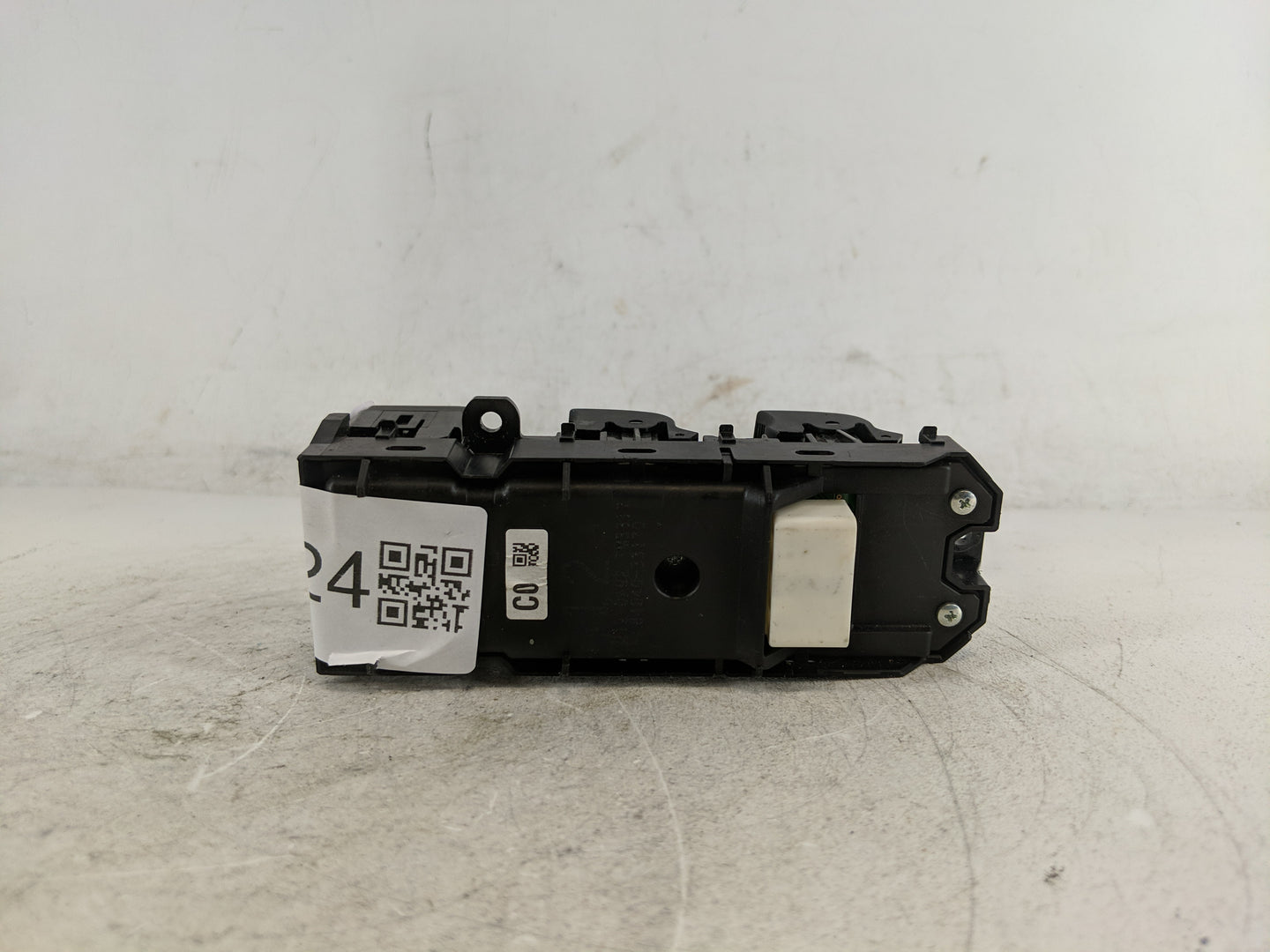 2008-2013 Toyota Highlander Master Power Window Switch Replacement Driver Side Left P/N:84040-33170 Fits OEM Used Auto Parts
