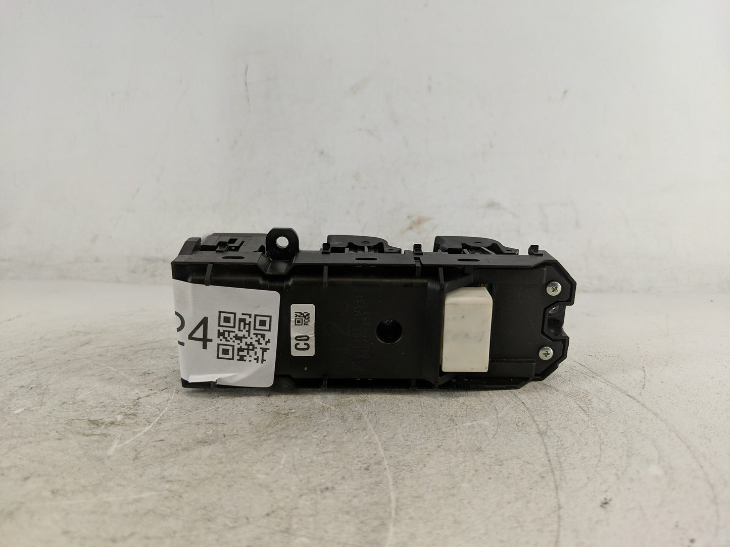2008-2013 Toyota Highlander Master Power Window Switch Replacement Driver Side Left P/N:84040-33170 Fits OEM Used Auto Parts