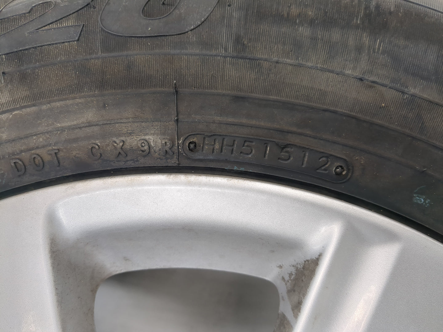 2011-2013 Toyota Highlander Spare Donut Tire Wheel Rim Oem - Oemusedautoparts1.com