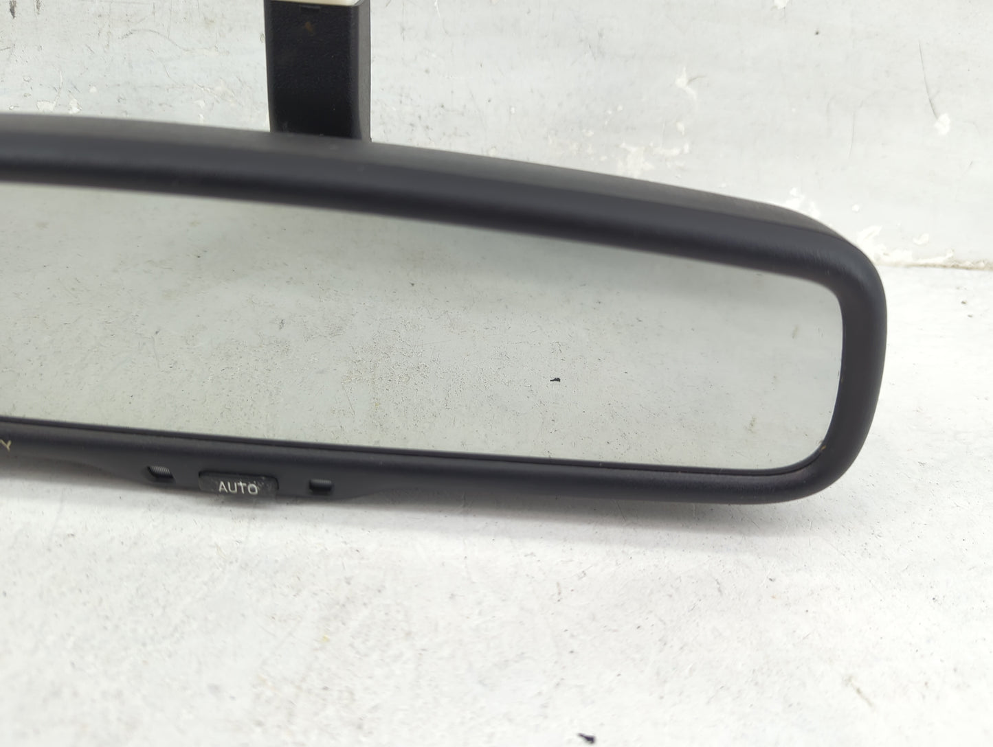 2011-2016 Toyota Highlander Interior Rear View Mirror Replacement OEM P/N:E11026133 Fits OEM Used Auto Parts - Oemusedautopa