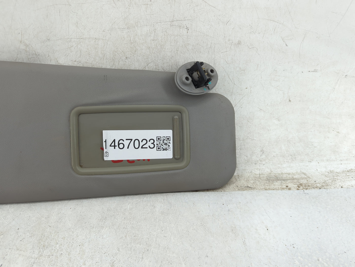 2011-2013 Toyota Highlander Sun Visor Shade Replacement Passenger Right Mirror Fits Fits 2011 2012 2013 OEM Used Auto Parts 