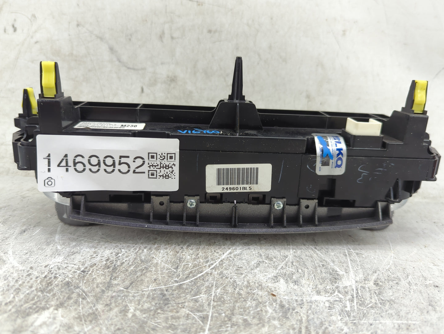 2011-2013 Toyota Highlander Climate Control Module Temperature AC/Heater Replacement P/N:55900-0E230 2496O1BL5 Fits OEM Used