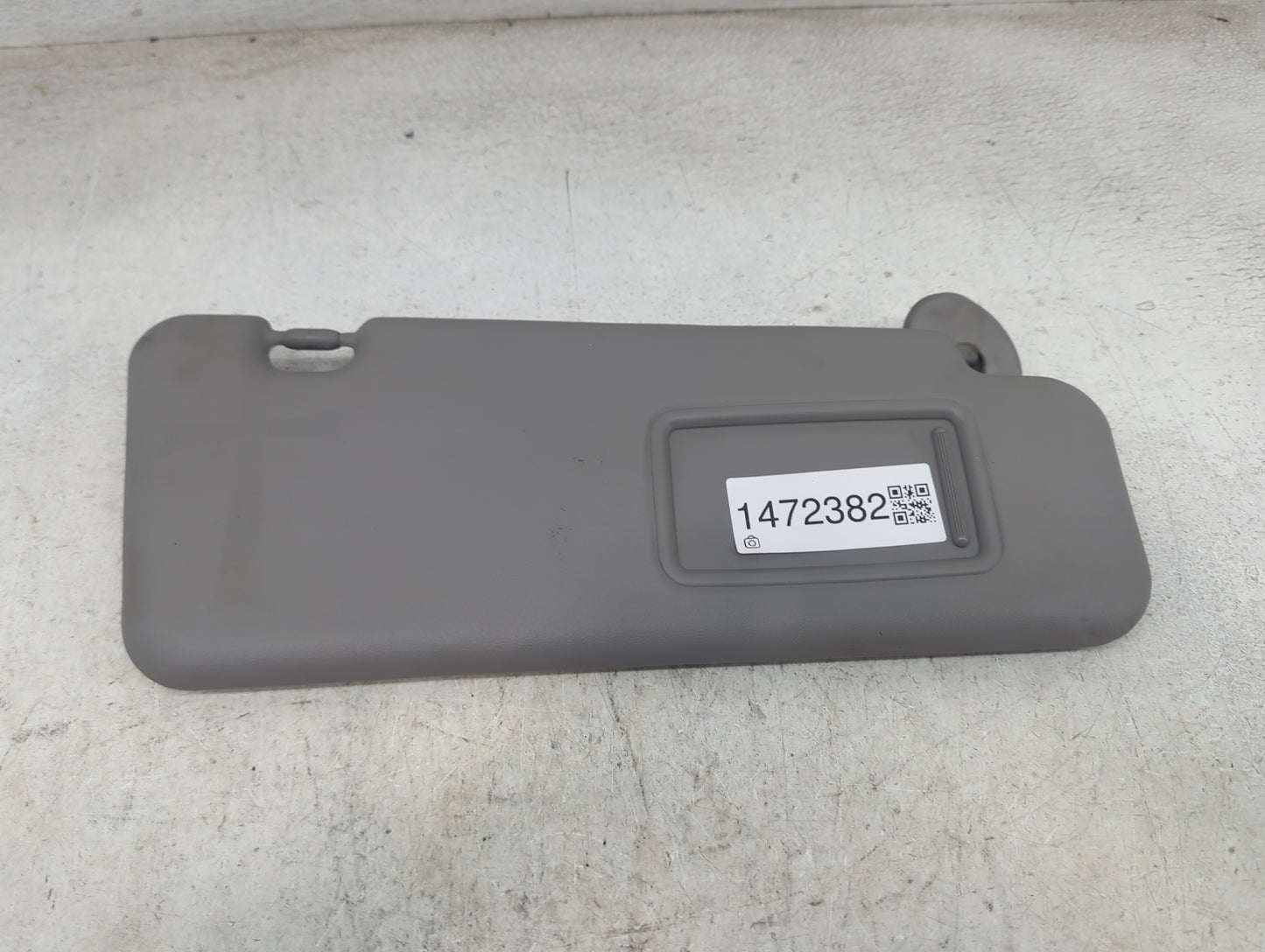 2011-2013 Toyota Highlander Sun Visor Shade Replacement Passenger Right Mirror Fits Fits 2011 2012 2013 OEM Used Auto Parts 