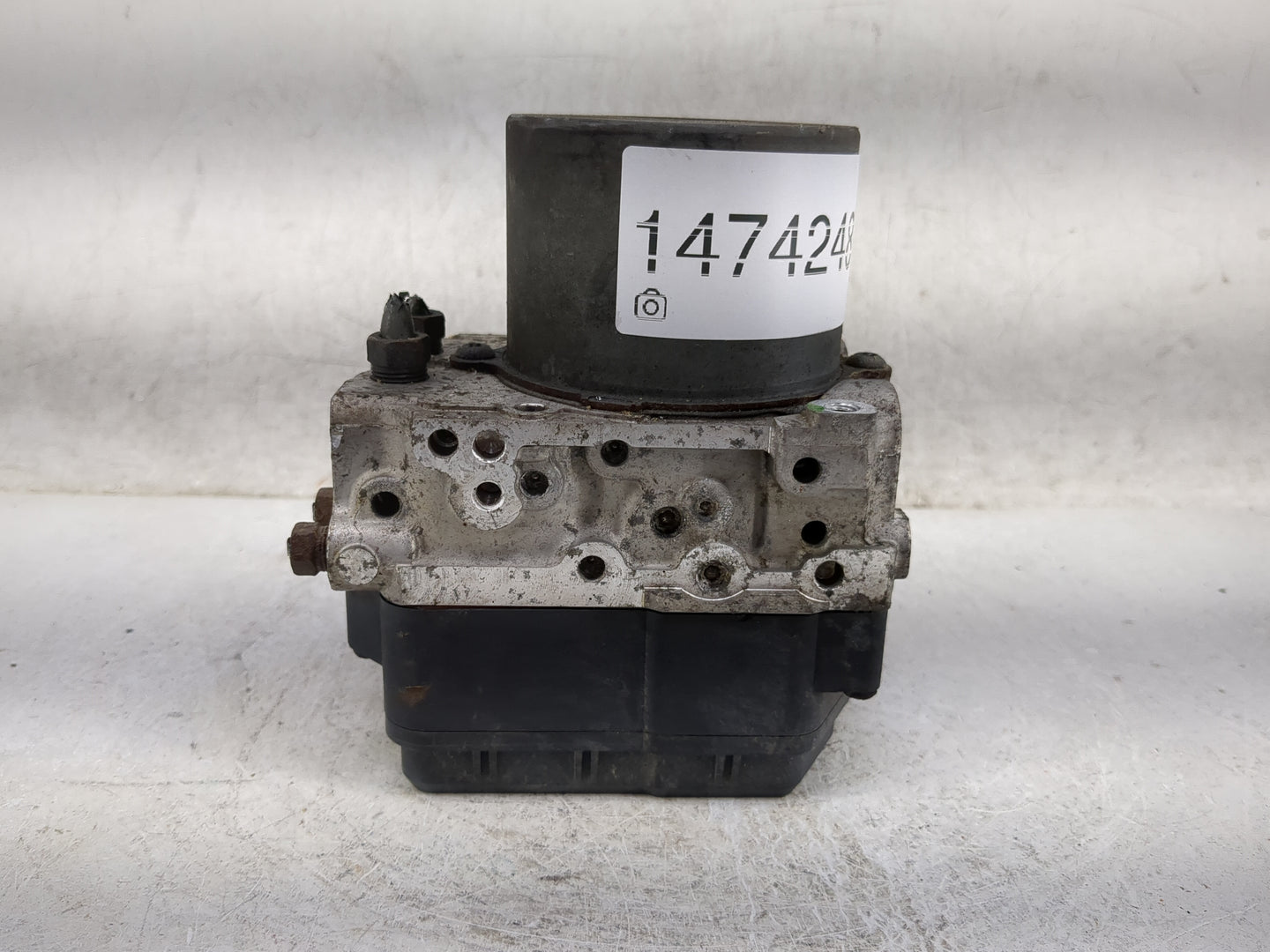 2011-2013 Toyota Highlander ABS Pump Control Module Replacement P/N:44540-0E191 89541-48241, 133800-36 Fits Fits 2011 2012 2