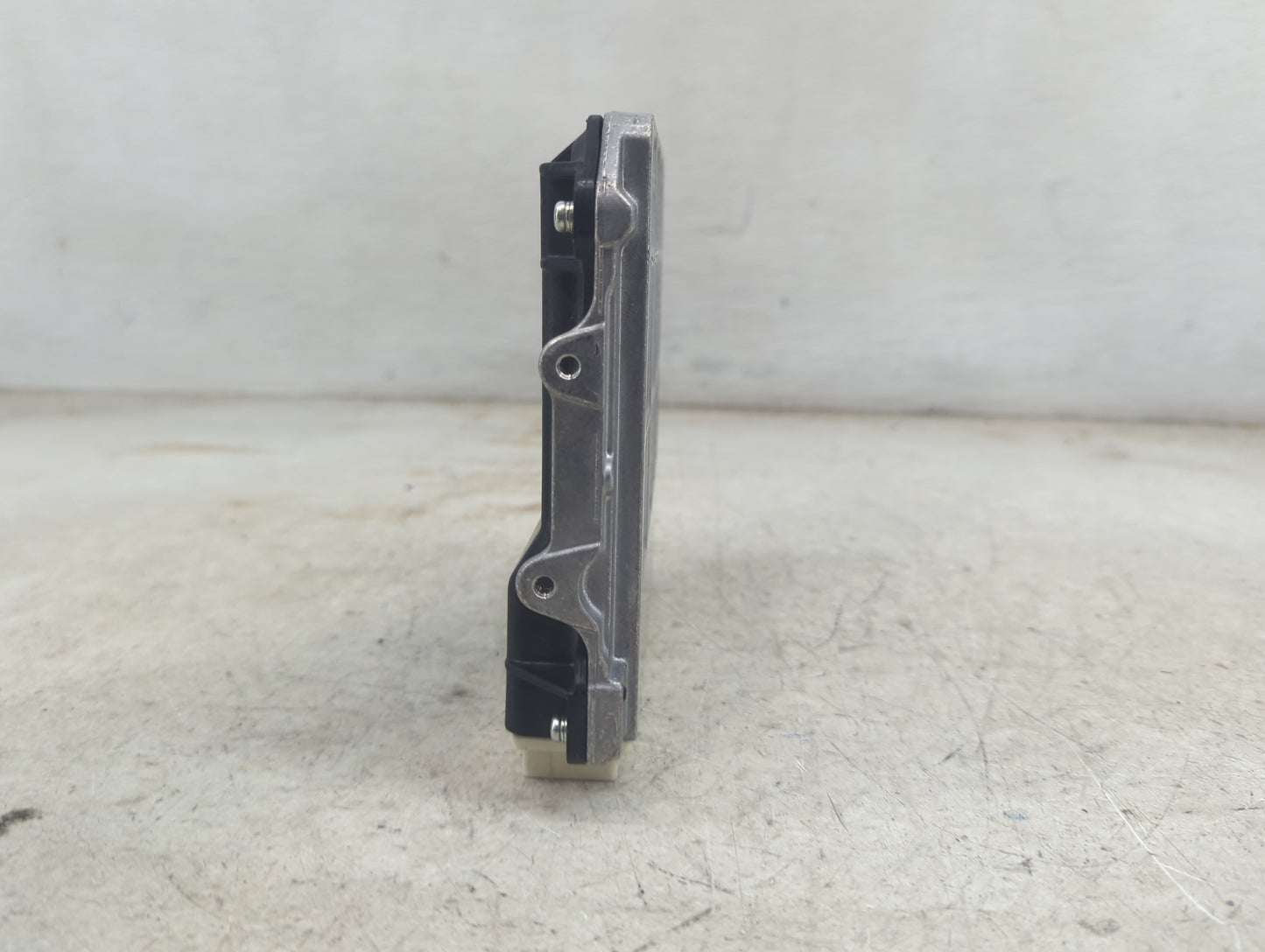 2011-2012 Toyota Highlander PCM Engine Control Computer ECU ECM PCU OEM P/N:89661-0E401 TN275400-8040 Fits Fits 2011 2012 OE