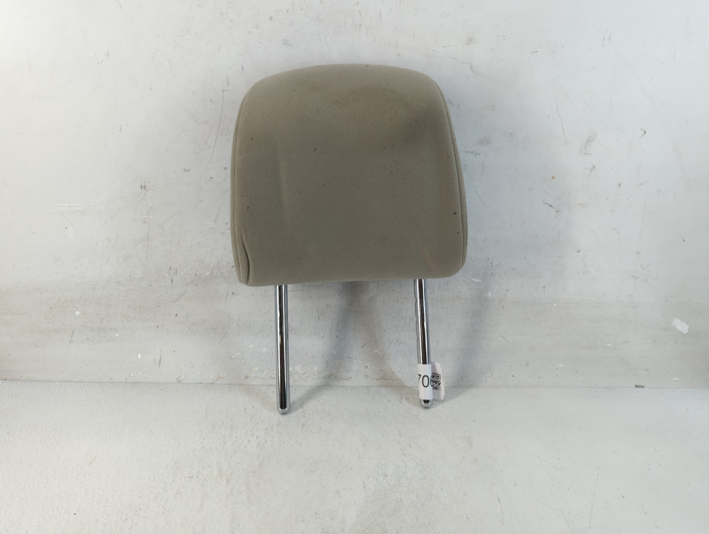 2012 Toyota Prius Headrest Head Rest Front Driver Passenger Seat Fits OEM Used Auto Parts - Oemusedautoparts1.com