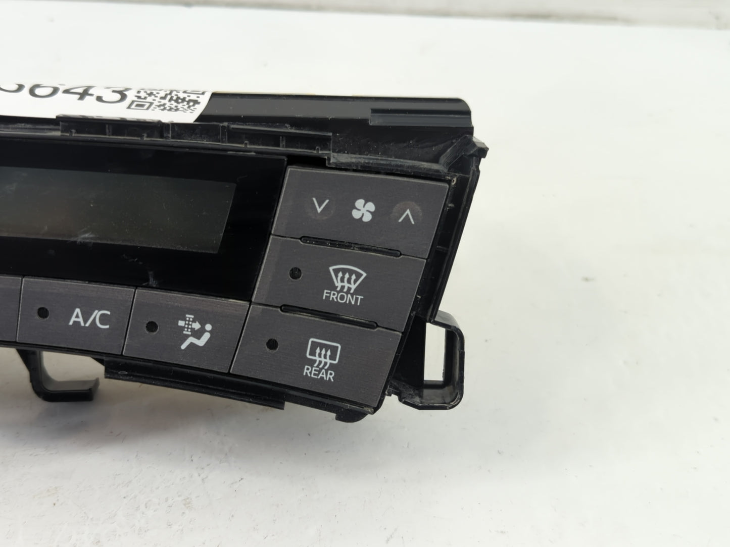 2012 Toyota Prius Climate Control Module Temperature AC/Heater Replacement P/N:75D726 Fits OEM Used Auto Parts - Oemusedauto