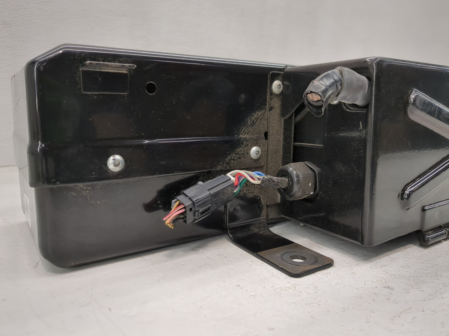 2012-2015 Toyota Prius Hybrid DC Synergy Drive Power Inverter P/N:1005285 Fits Fits 2012 2013 2014 2015 OEM Used Auto Parts 