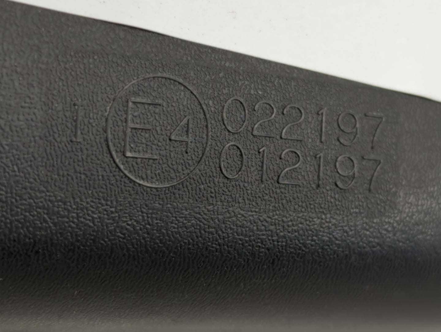 2004-2022 Toyota Prius Interior Rear View Mirror Replacement OEM P/N:E4012197 E4022197 Fits OEM Used Auto Parts - Oemusedaut