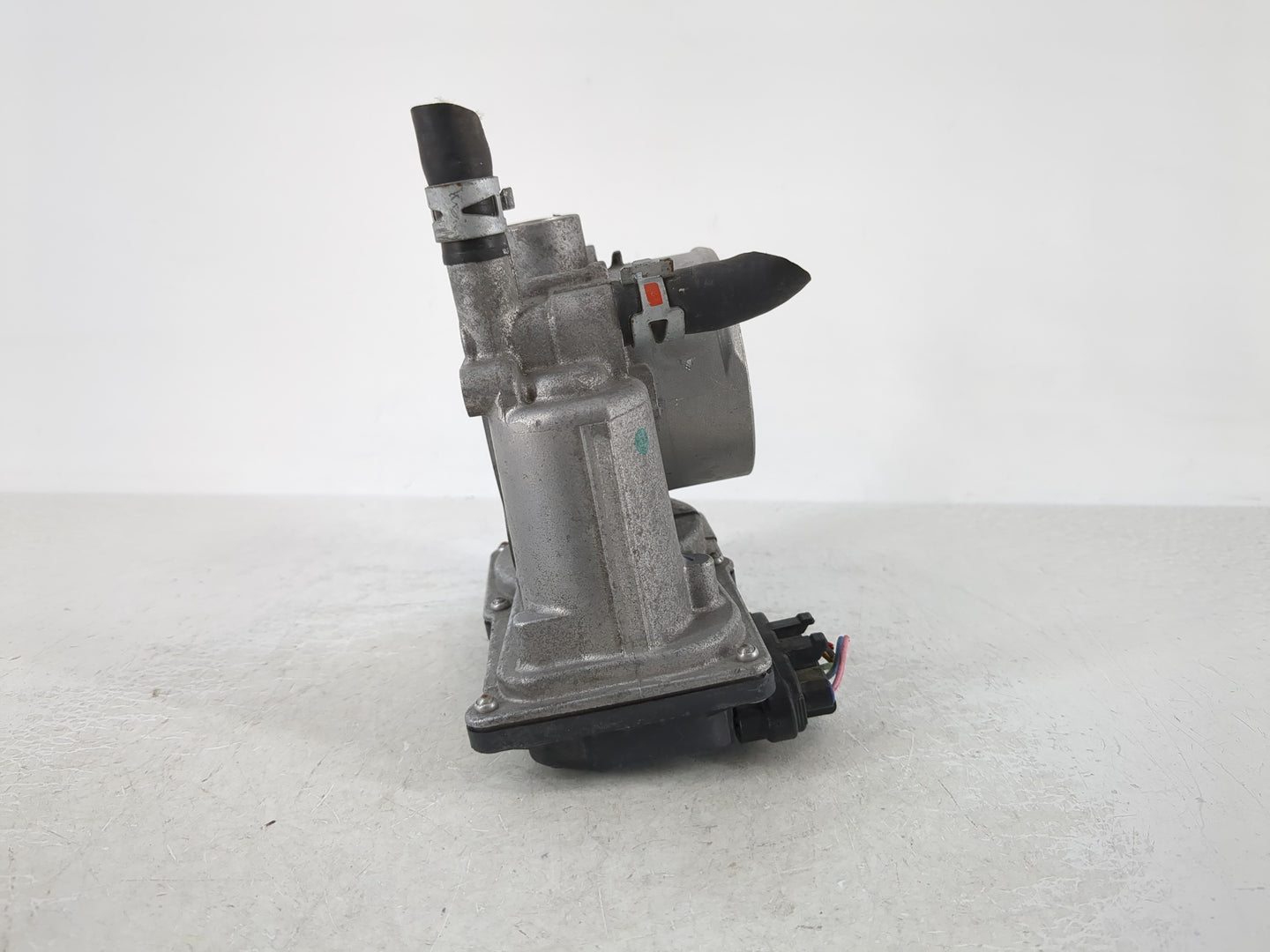 2010-2022 Toyota Prius Throttle Body P/N:22030-37060 Fits Fits 2010 2011 2012 2013 2014 2015 2016 2017 2018 2019 2020 2021 2
