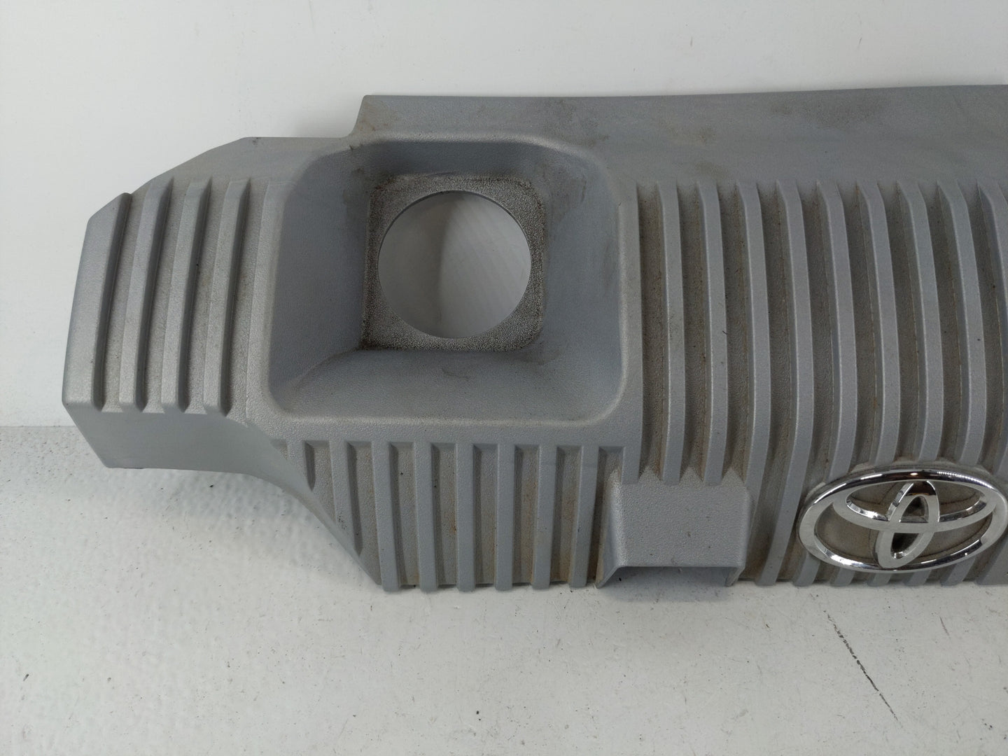 2012 Toyota Prius Engine Cover - Oemusedautoparts1.com