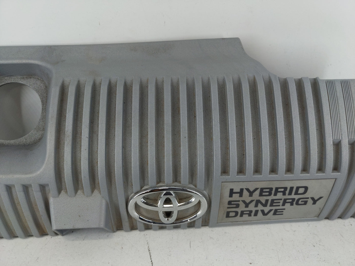2012 Toyota Prius Engine Cover - Oemusedautoparts1.com
