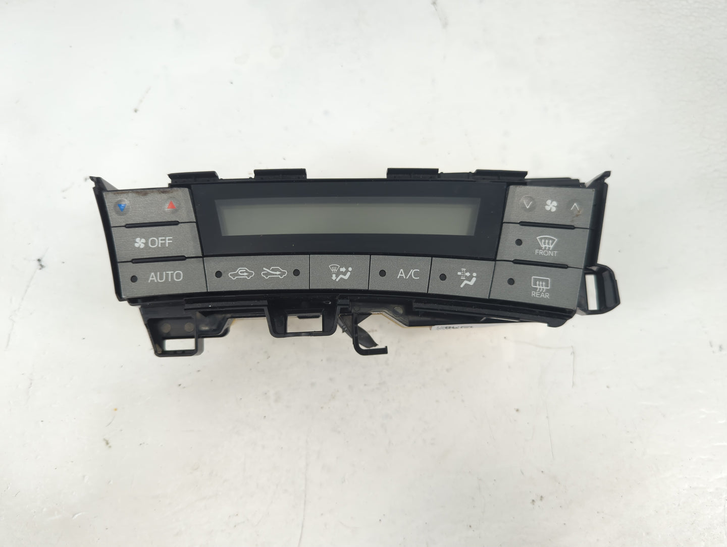 2012 Toyota Prius Climate Control Module Temperature AC/Heater Replacement P/N:75D726 Fits OEM Used Auto Parts - Oemusedauto