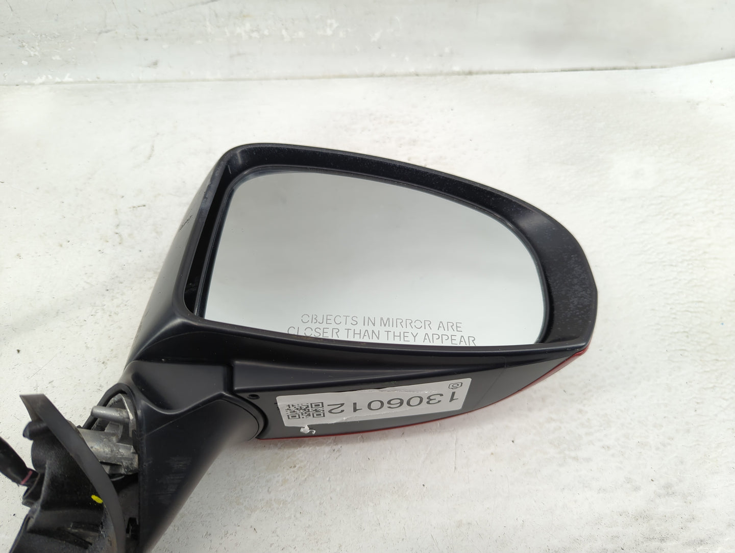 2010-2015 Toyota Prius Passenger Side View Mirror - Right Door Mirror OEM Used - Oemusedautoparts1.com