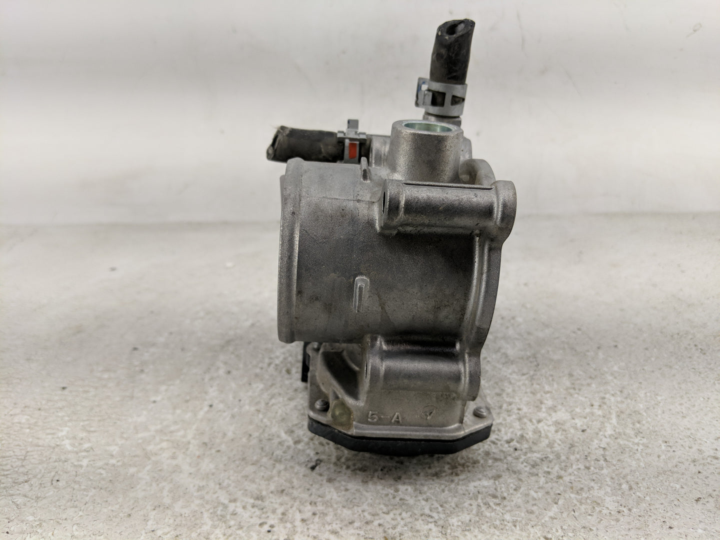 2010-2022 Toyota Prius Throttle Body P/N:22030-37060 Fits Fits 2010 2011 2012 2013 2014 2015 2016 2017 2018 2019 2020 2021 2