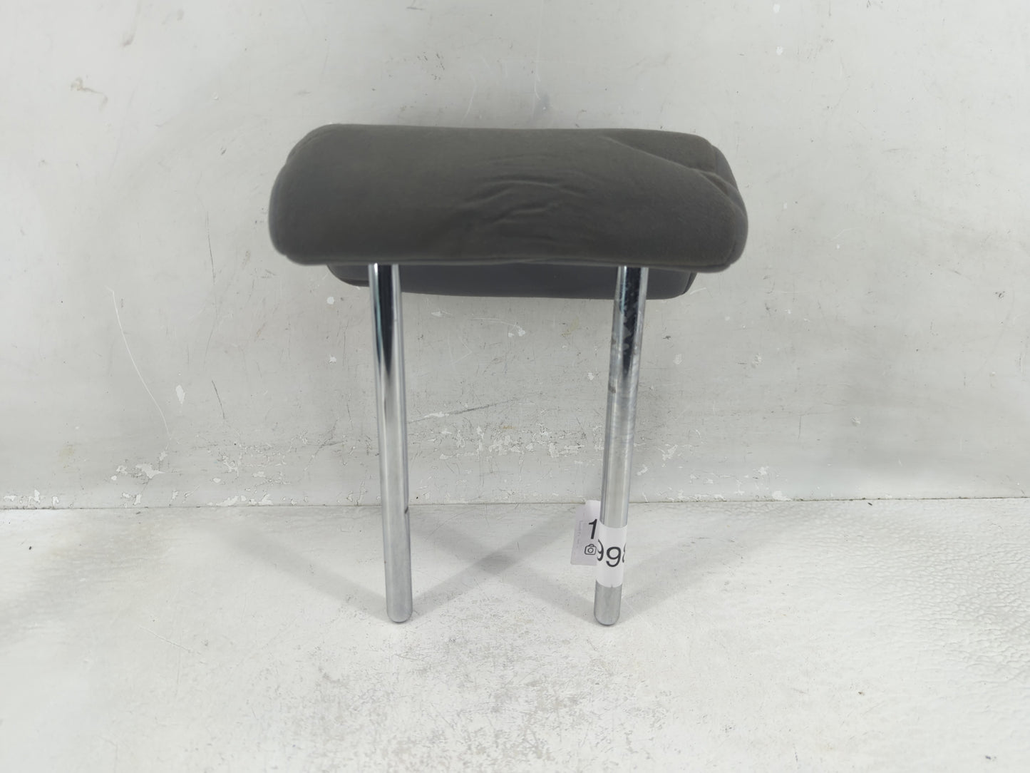 2012-2015 Toyota Prius Headrest Head Rest Rear Center Seat Fits Fits 2012 2013 2014 2015 OEM Used Auto Parts - Oemusedautopa